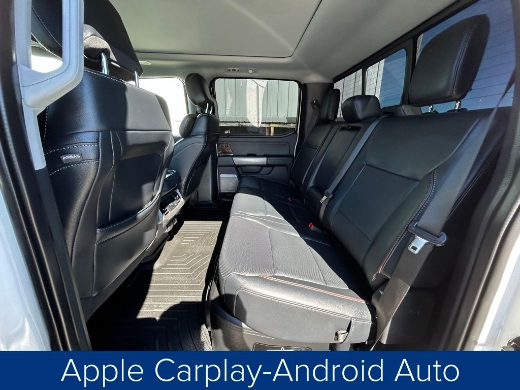 Ford F-350 SD King Ranch Crew Cab Long Bed DRW 4WD 2023