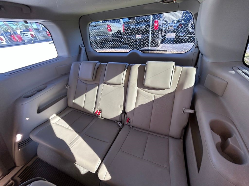 Nissan Quest 3.5 S 2013 Nissan Quest 3.5 S 2013