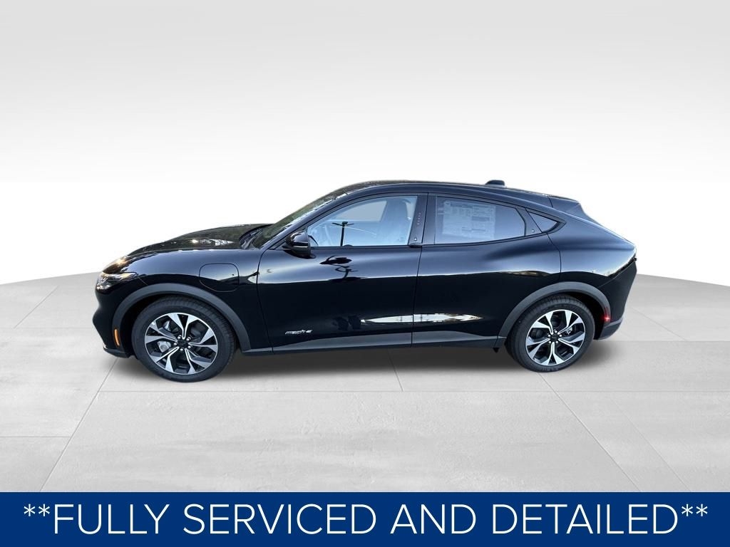 Ford Mustang Mach-E Select 2025