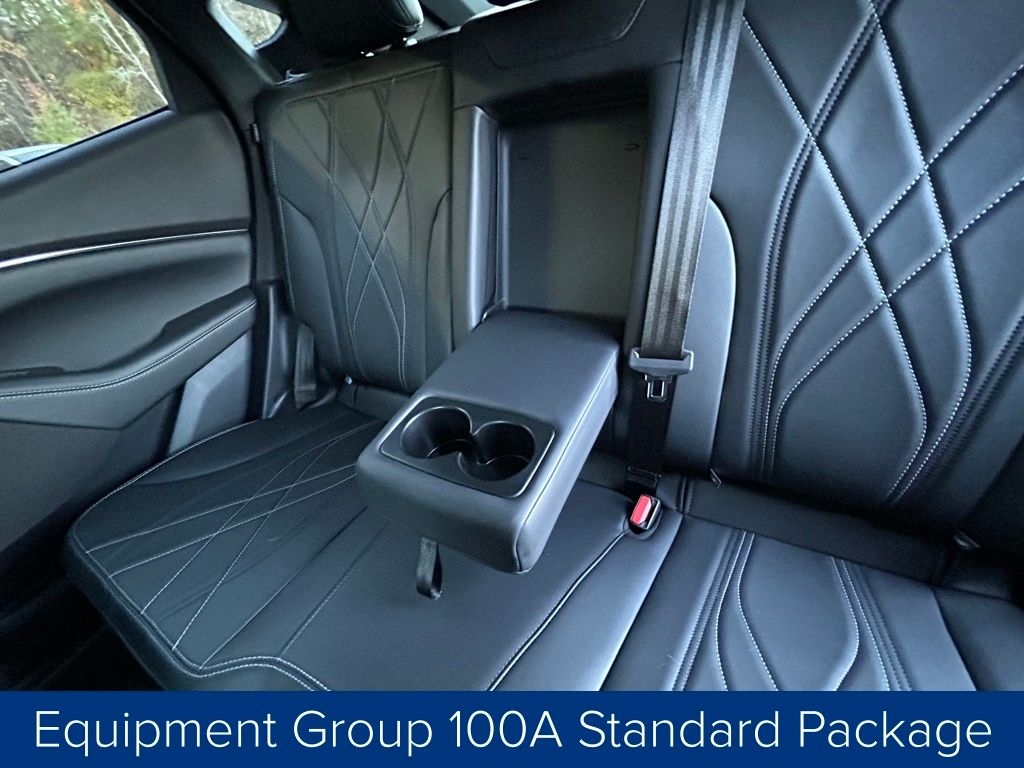 Ford Mustang Mach-E Select 2025