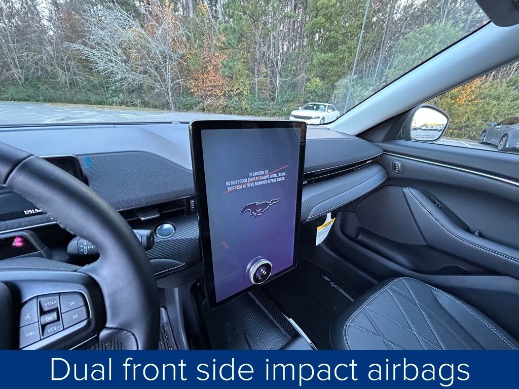 Ford Mustang Mach-E Select 2025