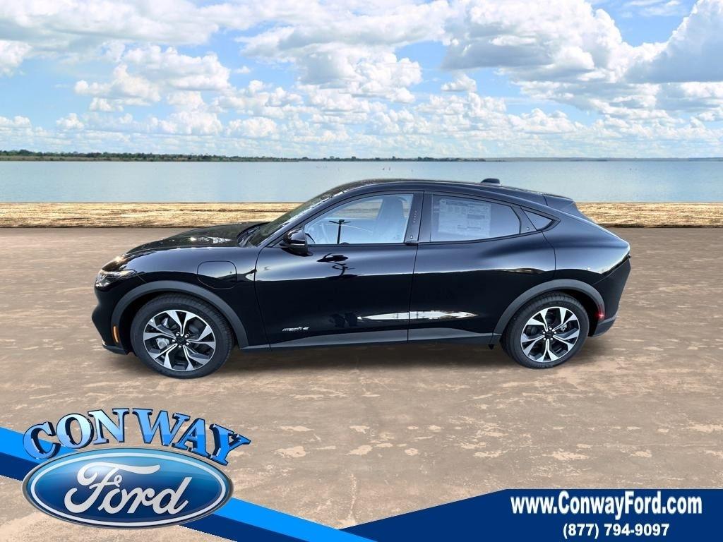 Ford Mustang Mach-E Select 2025