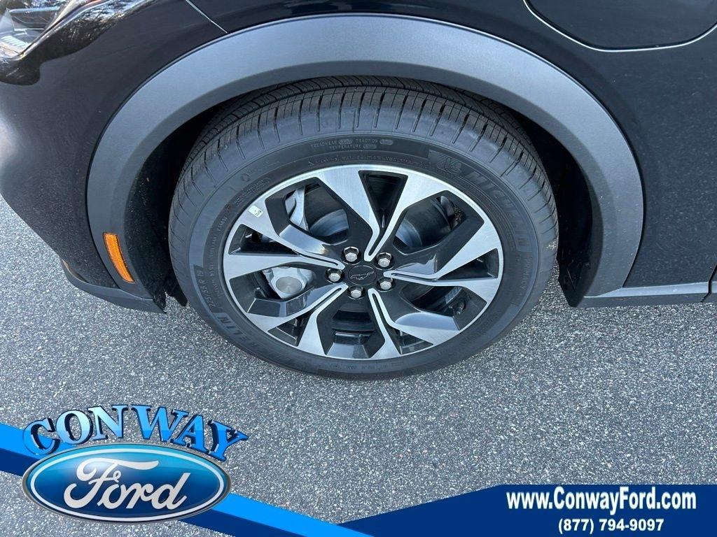 Ford Mustang Mach-E Select 2025