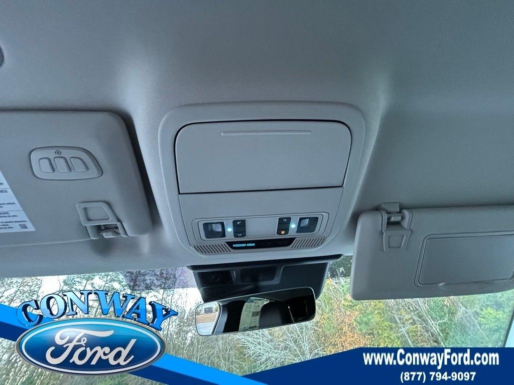 Ford Mustang Mach-E Select 2025