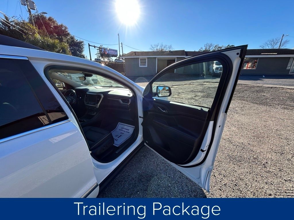 GMC Acadia Denali AWD 2022