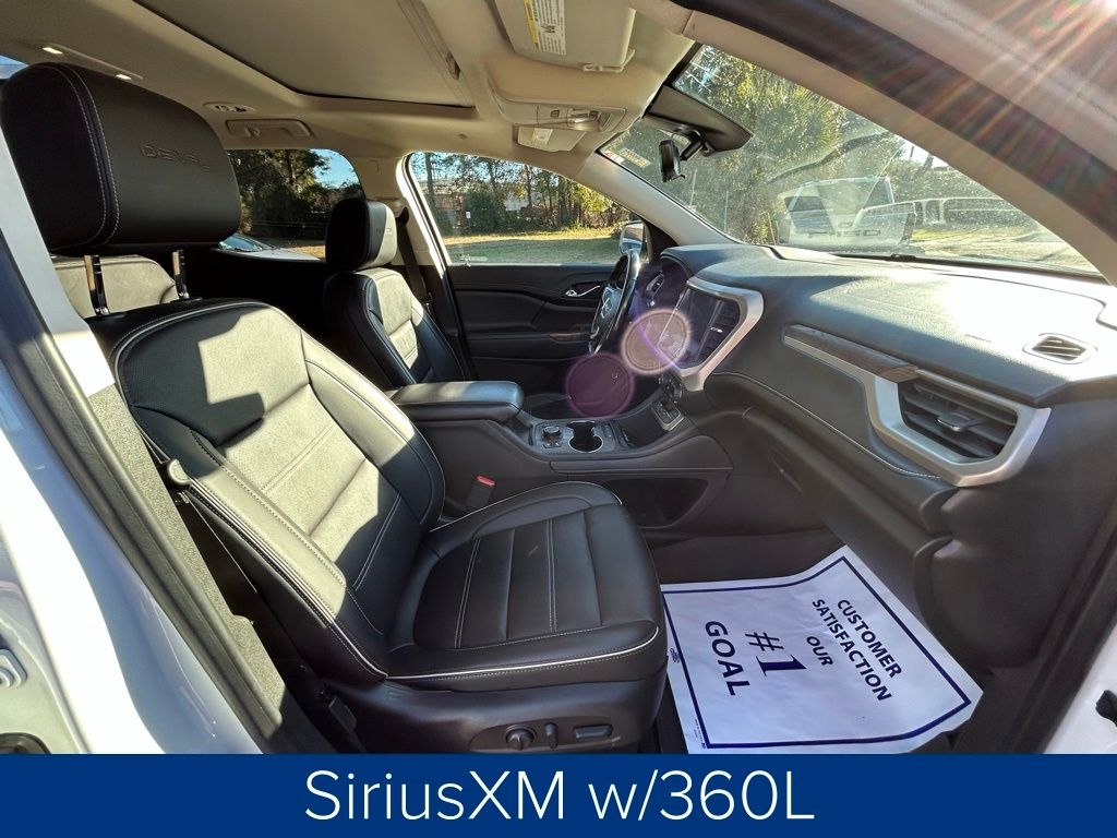 GMC Acadia Denali AWD 2022