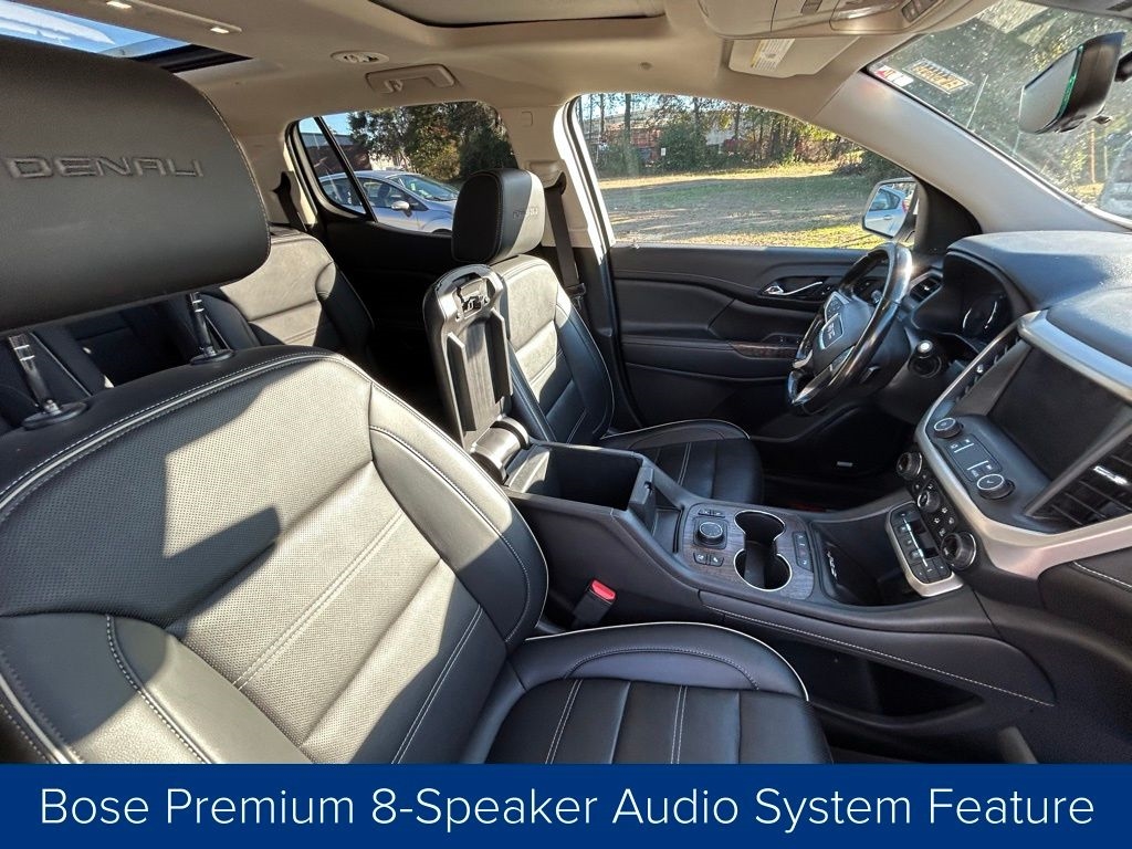 GMC Acadia Denali AWD 2022