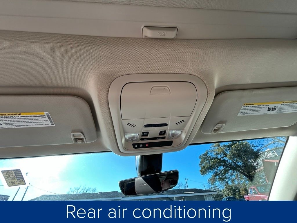 GMC Acadia Denali AWD 2022