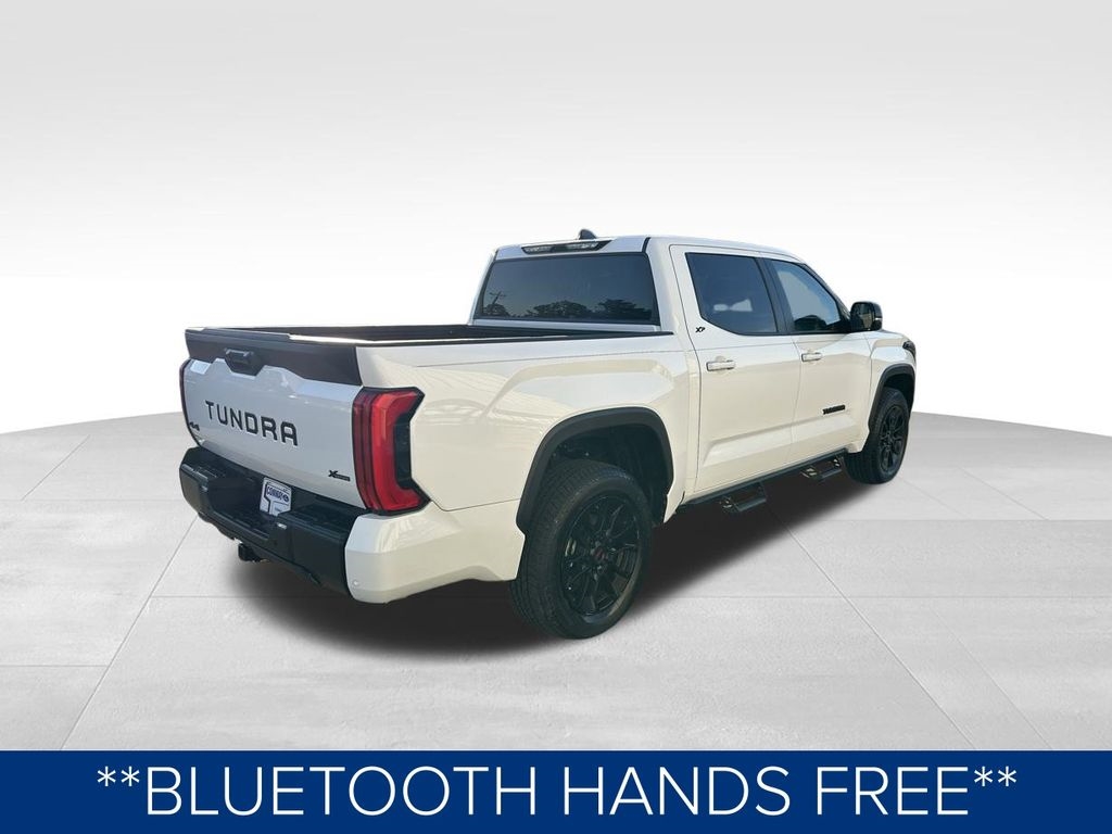 Toyota Tundra SR5 CrewMax 4WD 2024