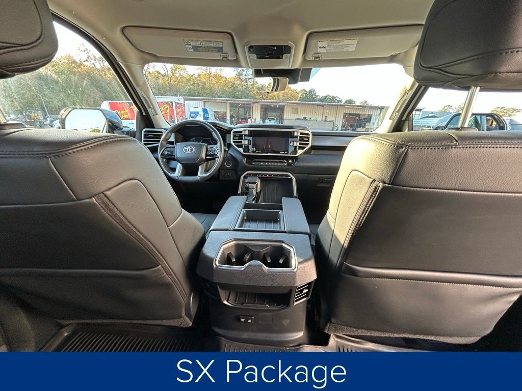 Toyota Tundra SR5 CrewMax 4WD 2024