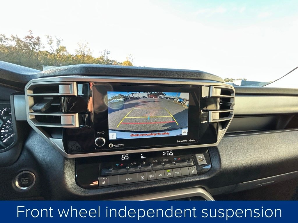 Toyota Tundra SR5 CrewMax 4WD 2024