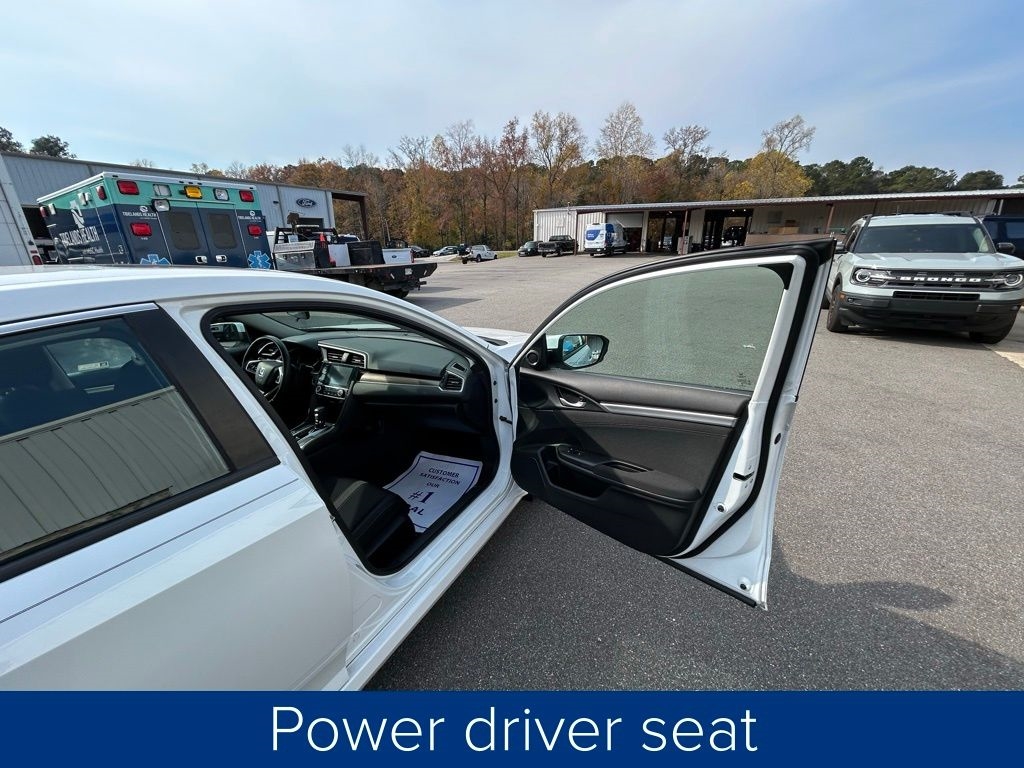 Honda Civic EX-T Sedan CVT 2019