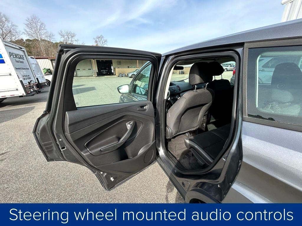 Ford Escape S FWD 2014