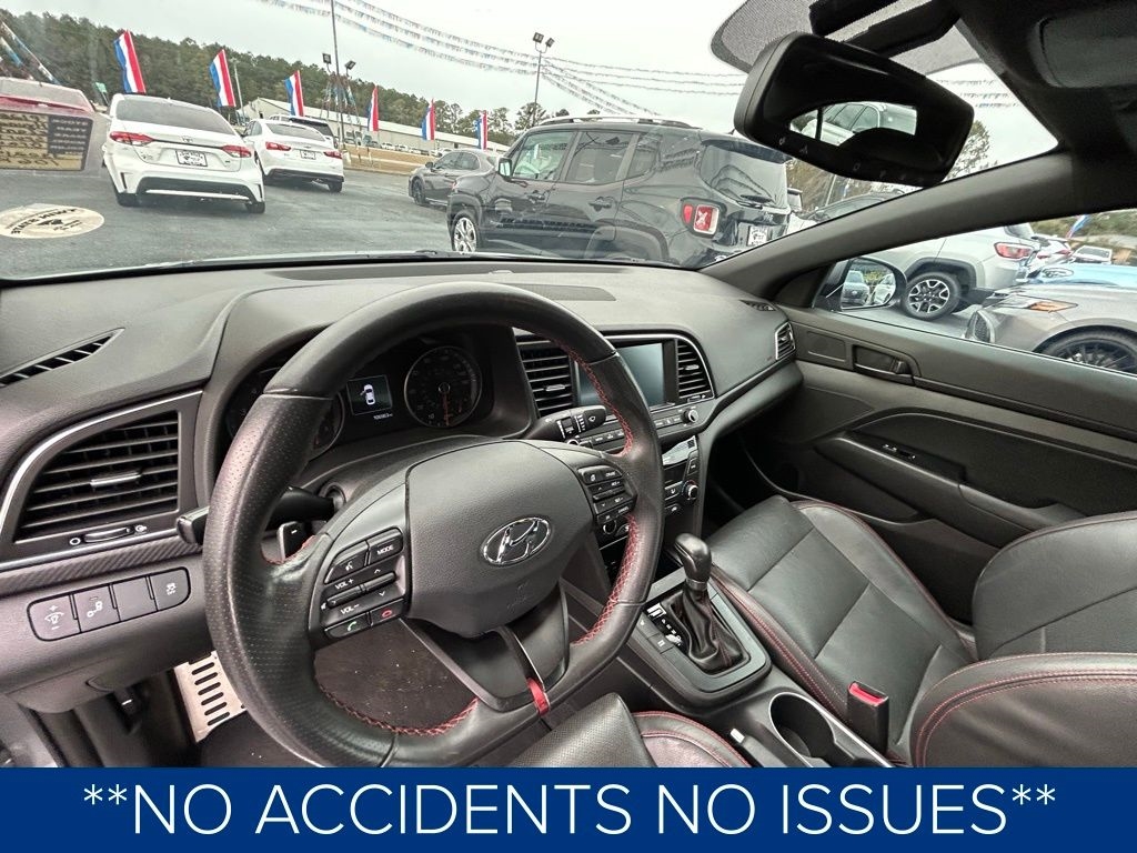 Hyundai Elantra 6AT 2017