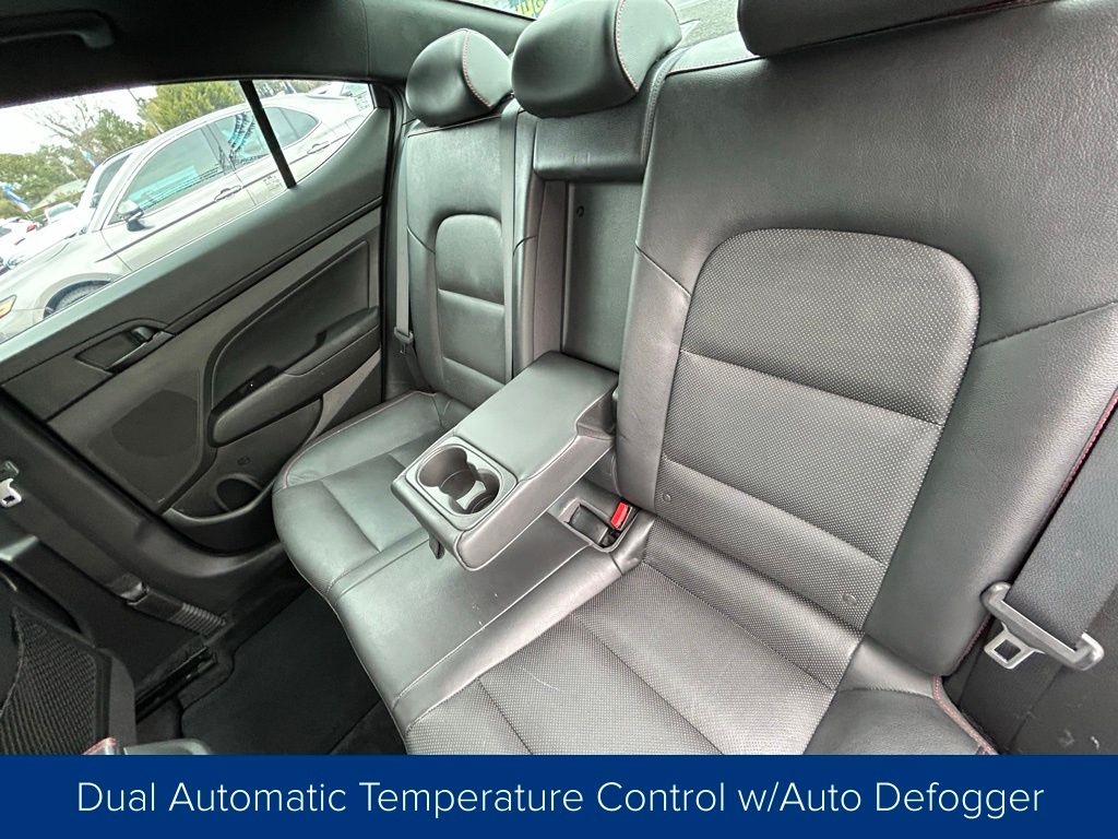 Hyundai Elantra 6AT 2017