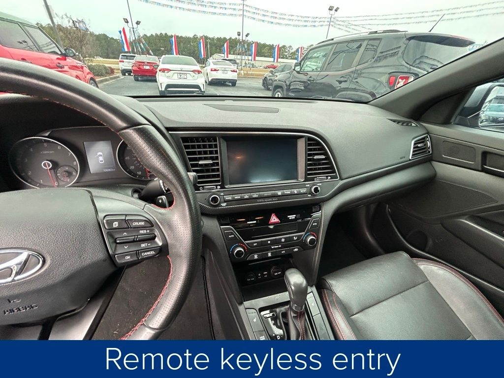 Hyundai Elantra 6AT 2017