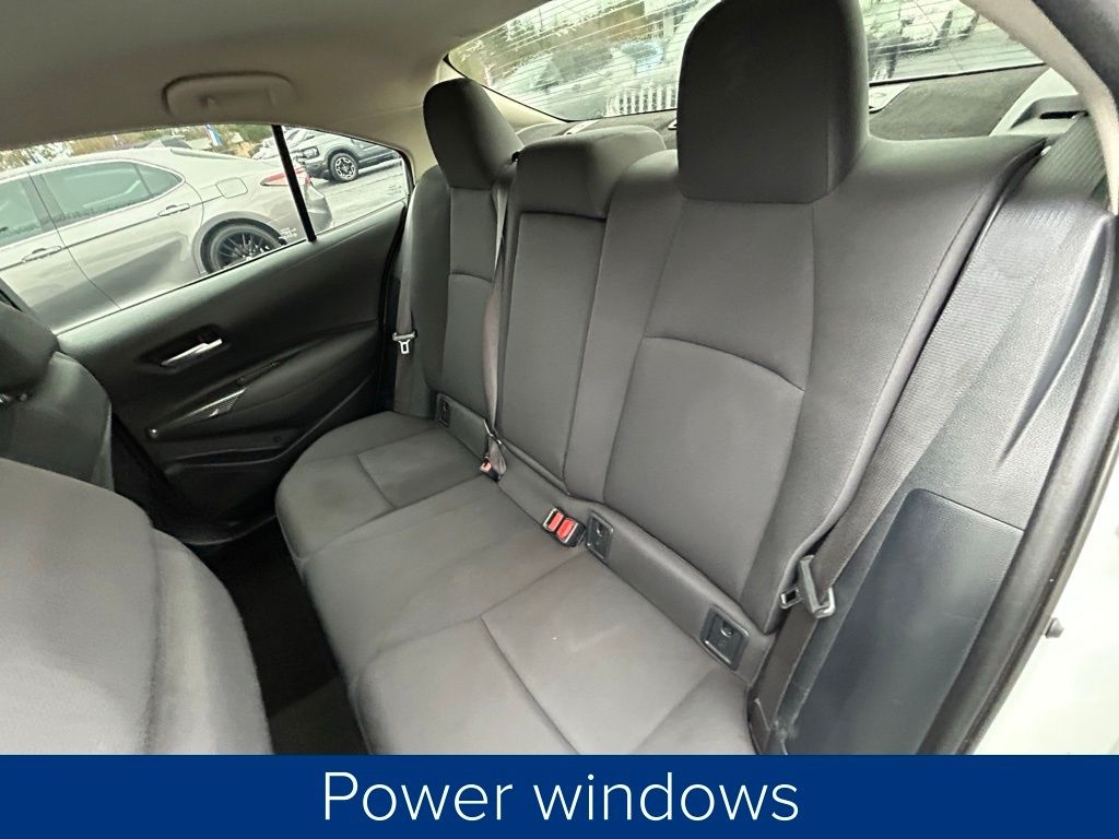 Toyota Corolla LE 2021