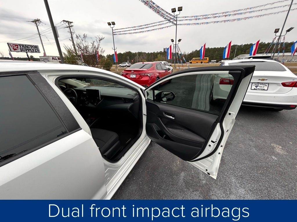 Toyota Corolla LE 2021