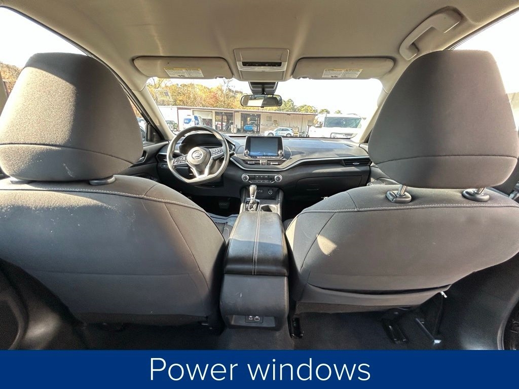 Nissan Altima 2.5 SV 2022