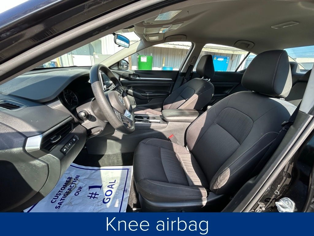 Nissan Altima 2.5 SV 2022