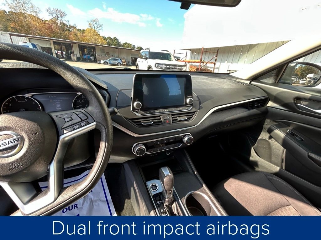 Nissan Altima 2.5 SV 2022