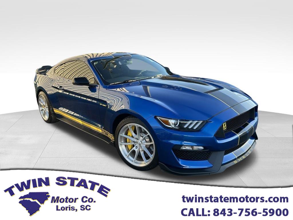 2017 Ford Shelby GT350 Base