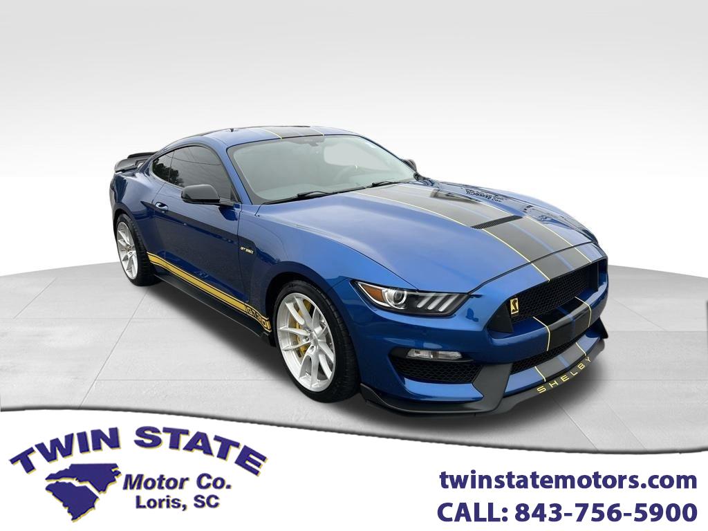 2017 Ford Shelby GT350 Base