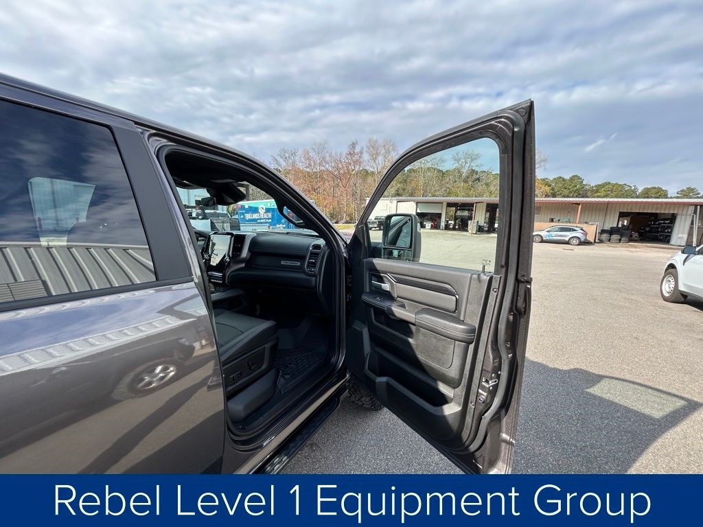 RAM 2500 Power Wagon Crew Cab 4WD 2025