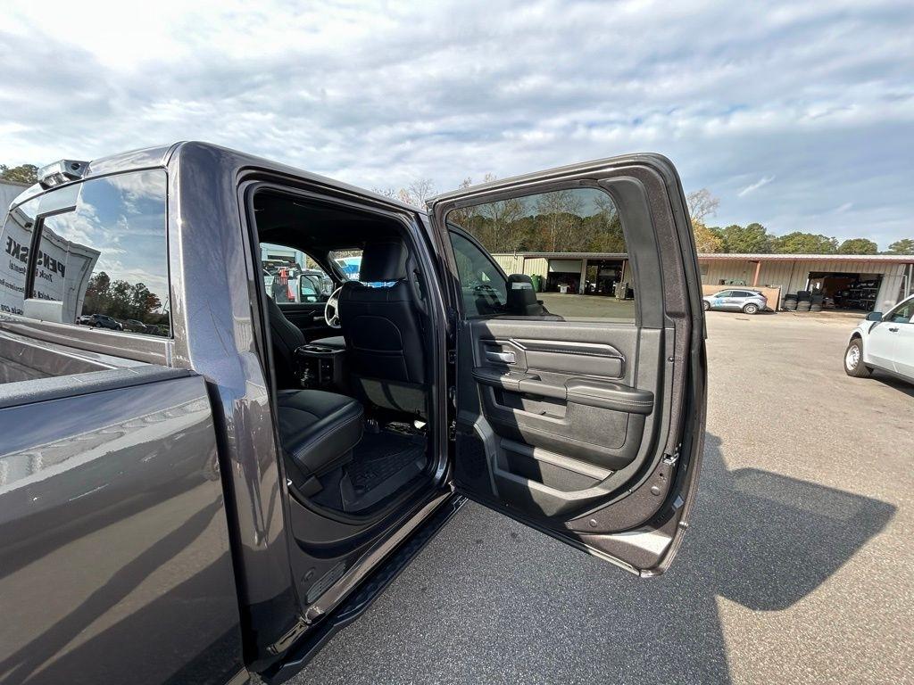 RAM 2500 Power Wagon Crew Cab 4WD 2025