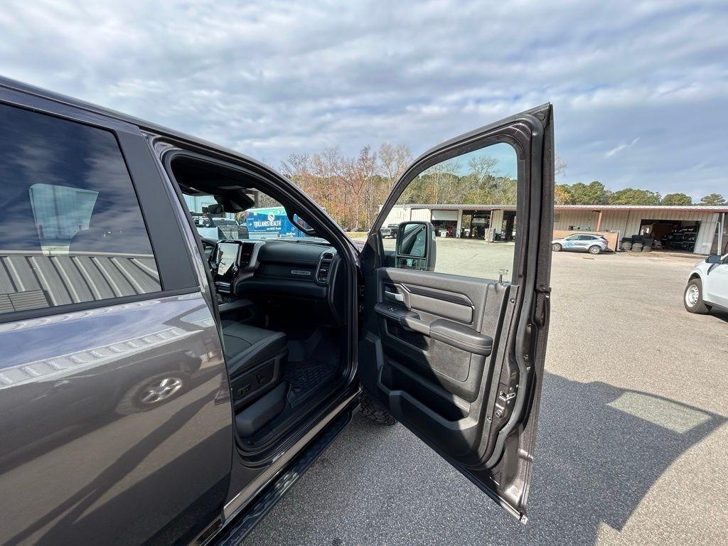 RAM 2500 Power Wagon Crew Cab 4WD 2025