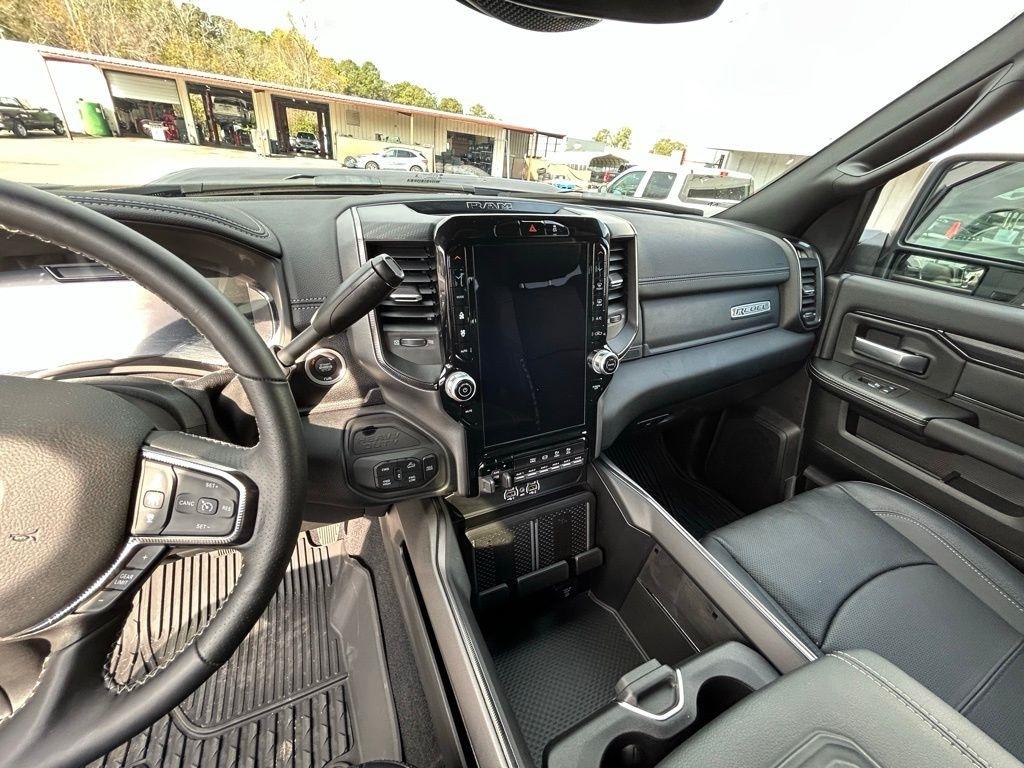 RAM 2500 Power Wagon Crew Cab 4WD 2025