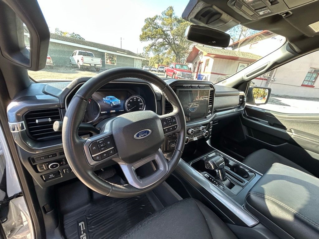 Ford F-150 Lariat SuperCrew 5.5-ft. Bed 4WD 2023