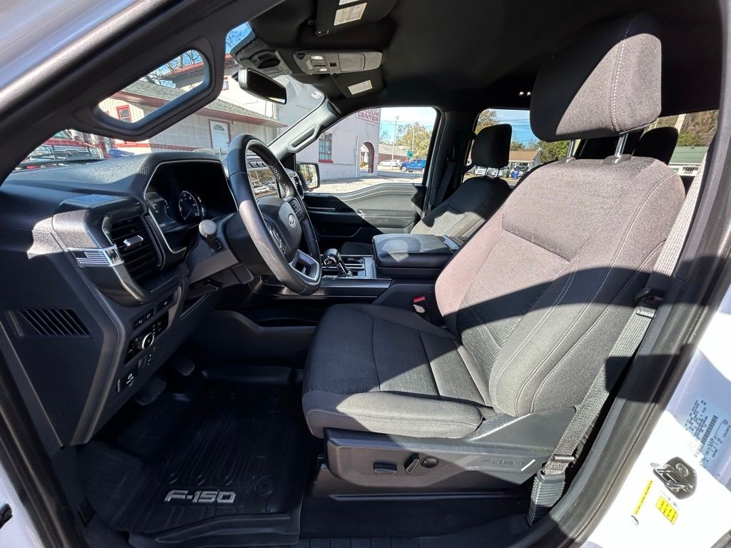 Ford F-150 Lariat SuperCrew 5.5-ft. Bed 4WD 2023