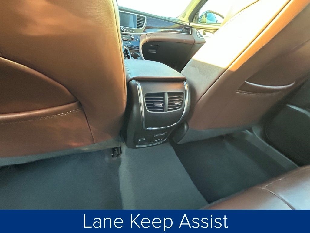 Buick LaCrosse Avenir AWD 2019