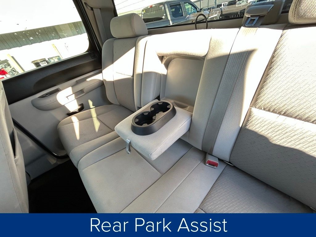 Chevrolet Silverado 1500 LT Crew Cab 2WD 2011