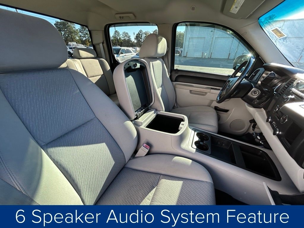 Chevrolet Silverado 1500 LT Crew Cab 2WD 2011