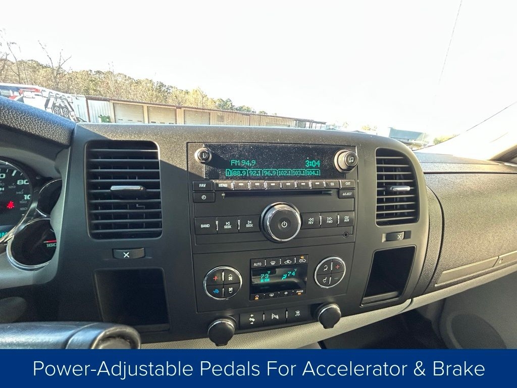 Chevrolet Silverado 1500 LT Crew Cab 2WD 2011