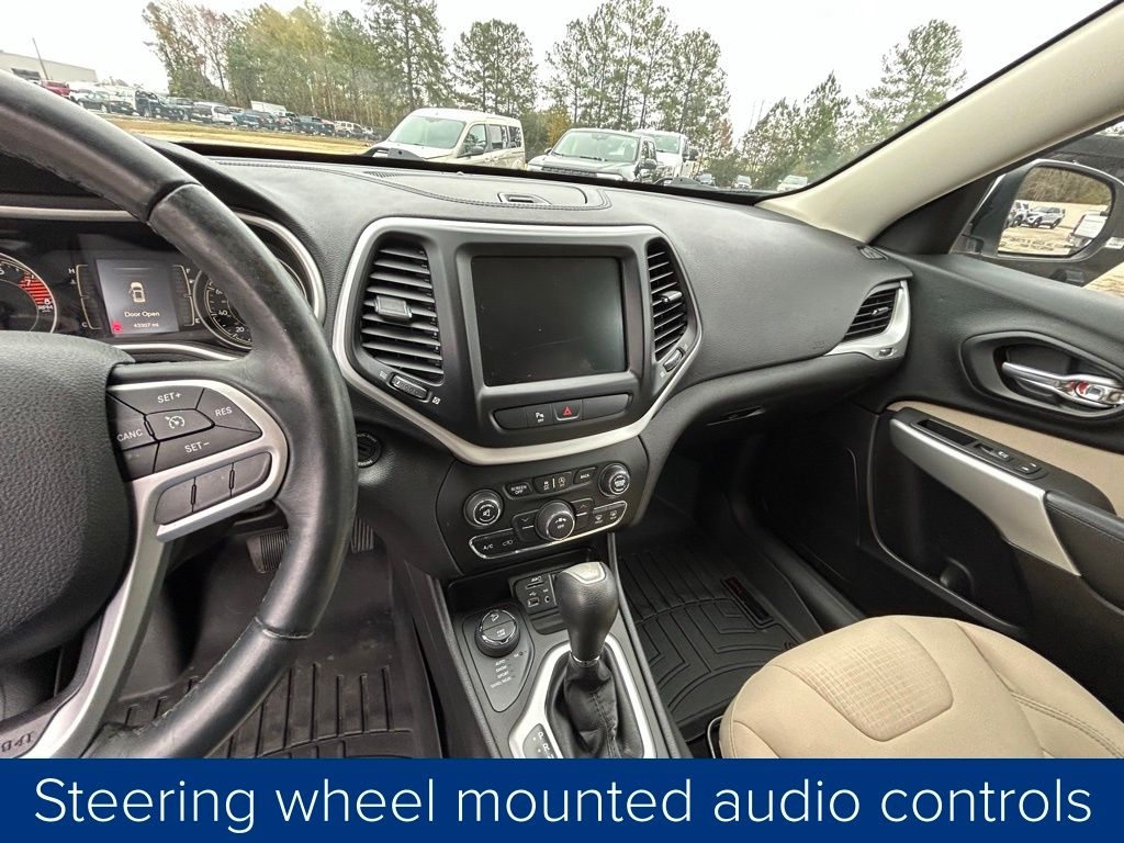 Jeep Cherokee Latitude 4WD 2017