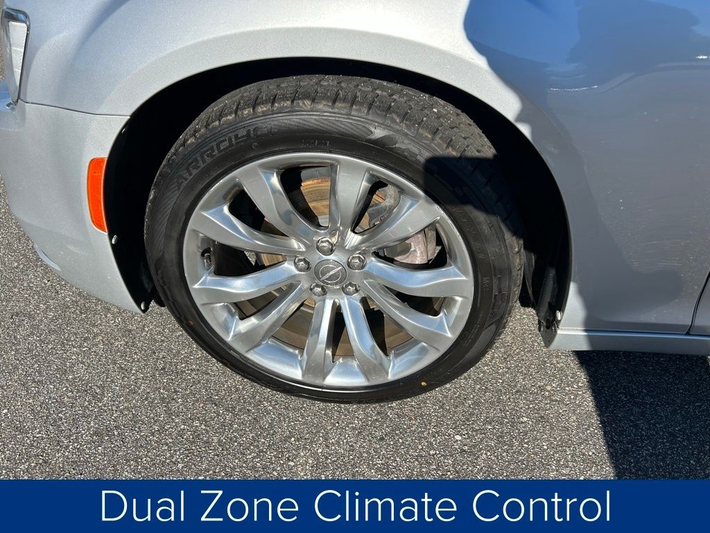 Chrysler 300 Touring 2020