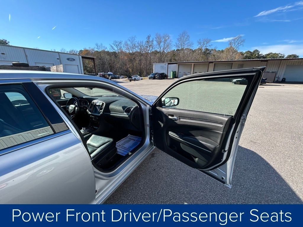 Chrysler 300 Touring 2020