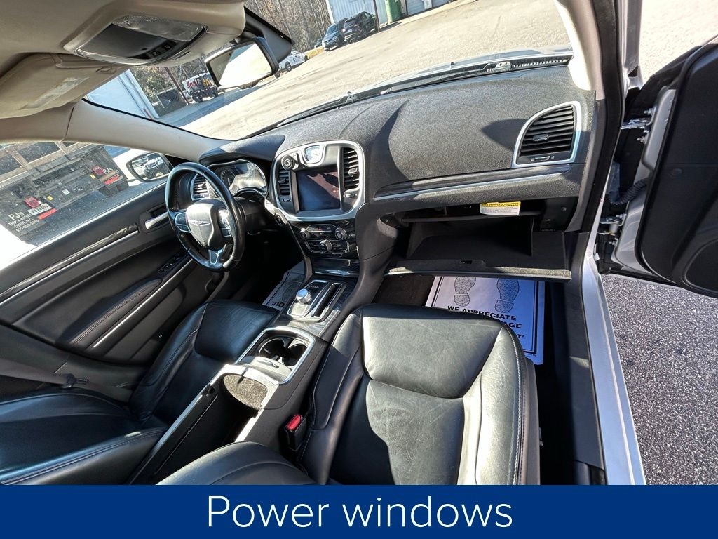 Chrysler 300 Touring 2020