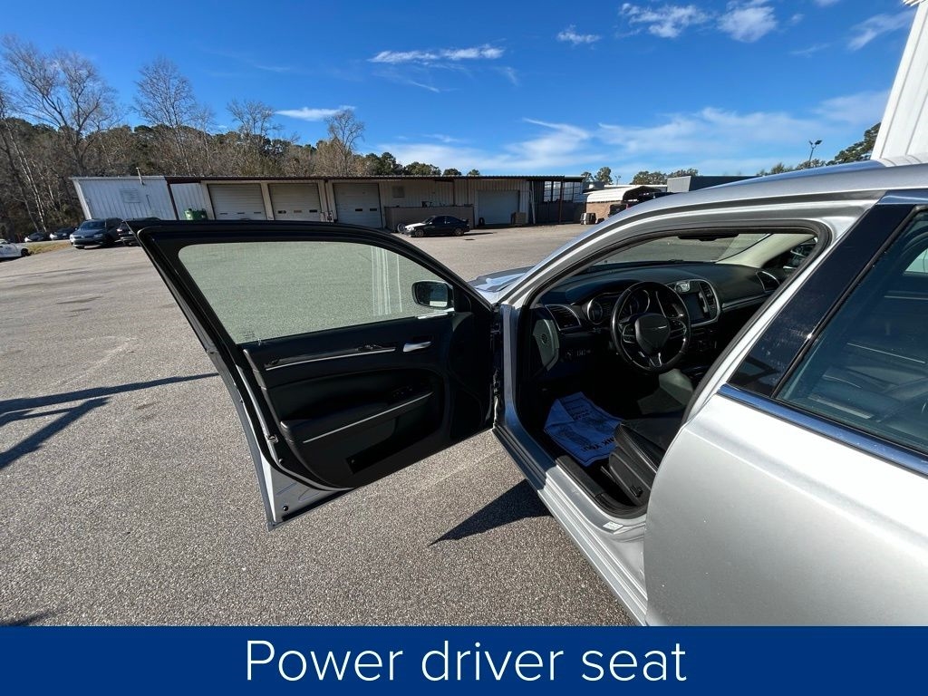 Chrysler 300 Touring 2020