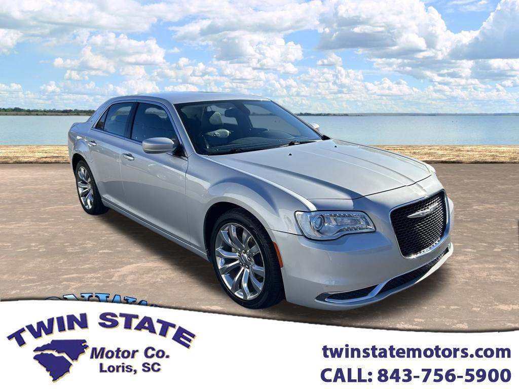 2020 Chrysler 300 Touring