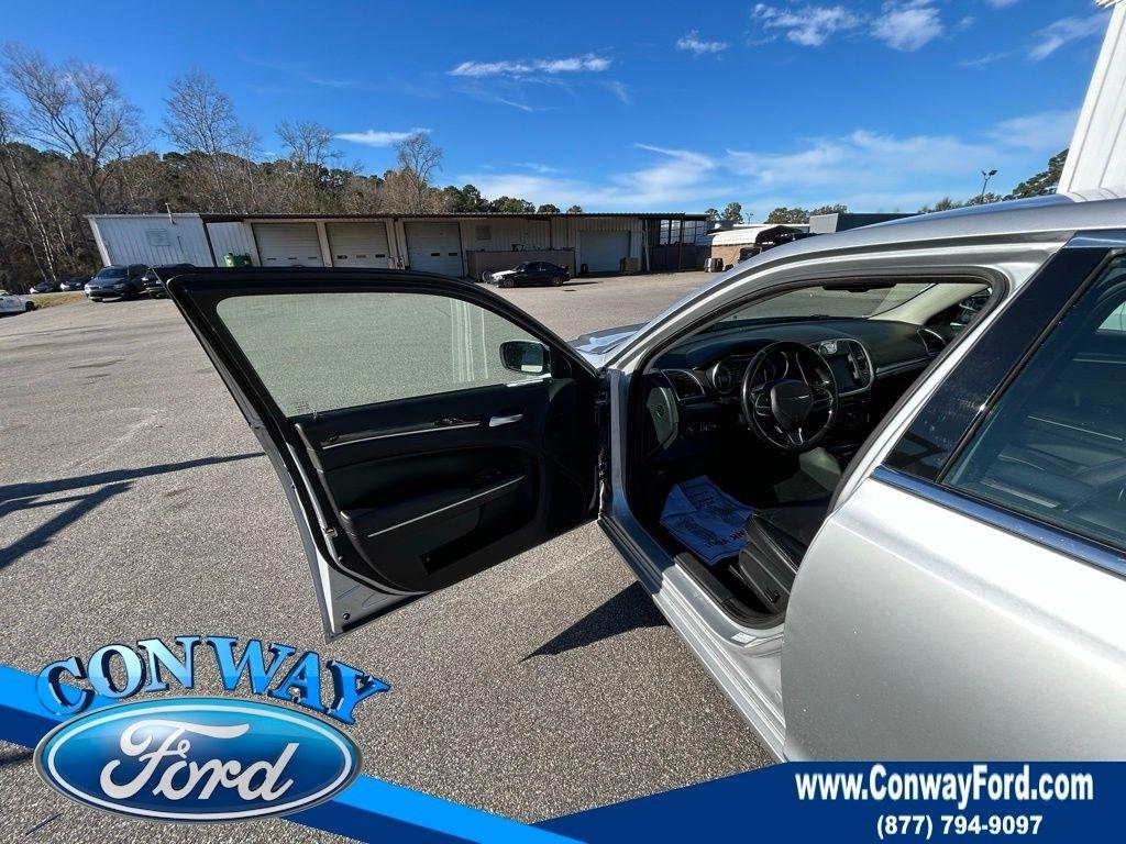 Chrysler 300 Touring 2020