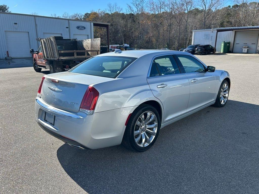 Chrysler 300 Touring 2020