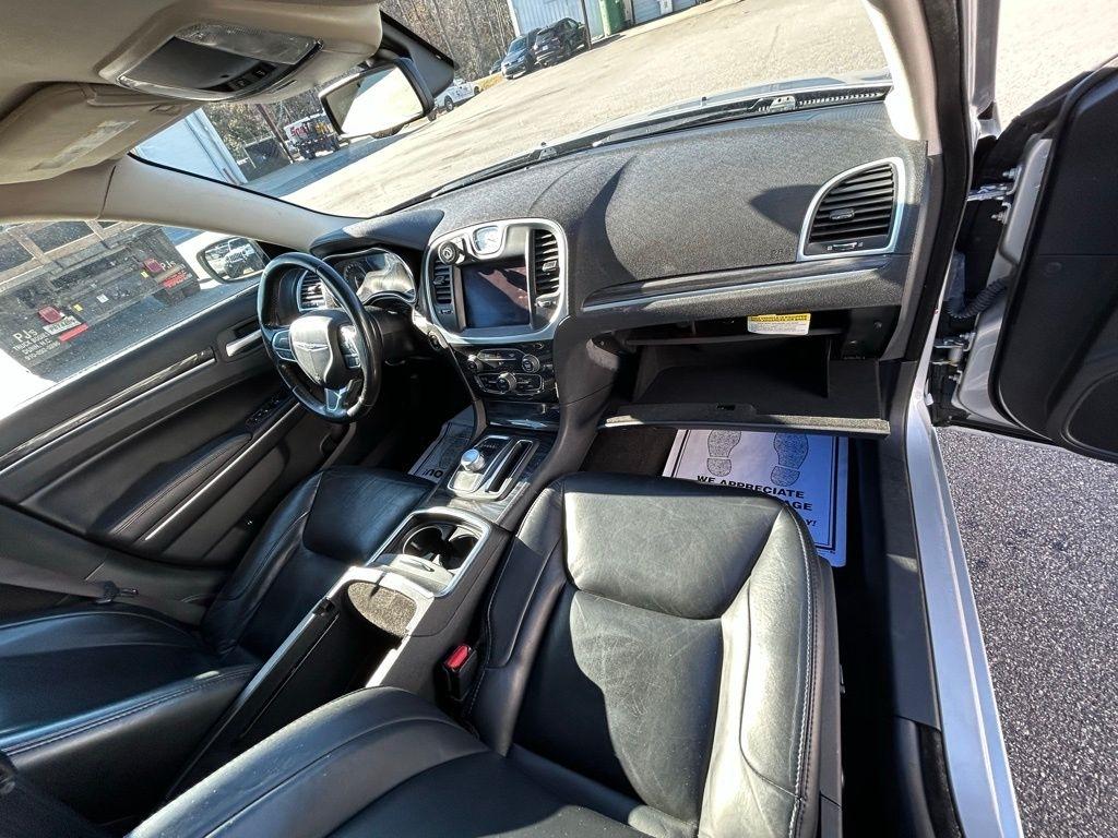 Chrysler 300 Touring 2020