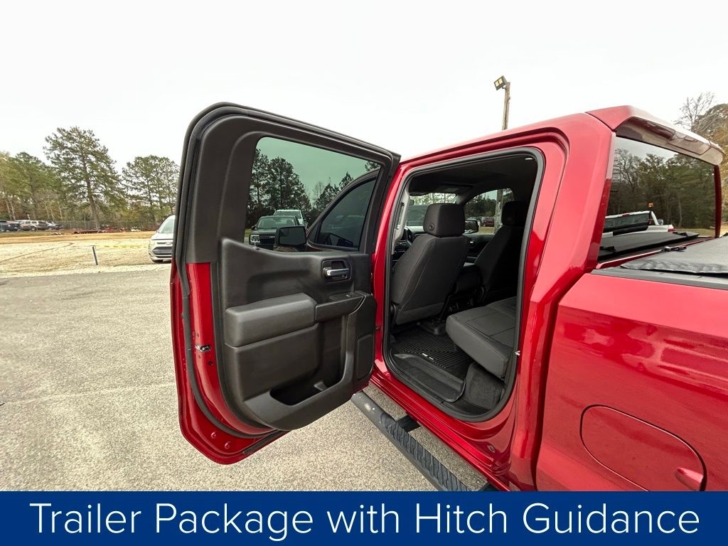 Chevrolet Silverado 1500 Custom Trail Boss Crew Cab Short Box 4WD 2020