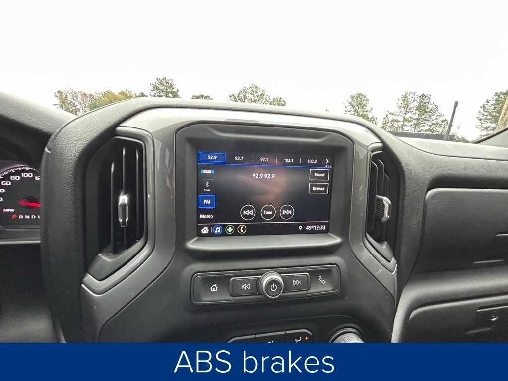 Chevrolet Silverado 1500 Custom Trail Boss Crew Cab Short Box 4WD 2020