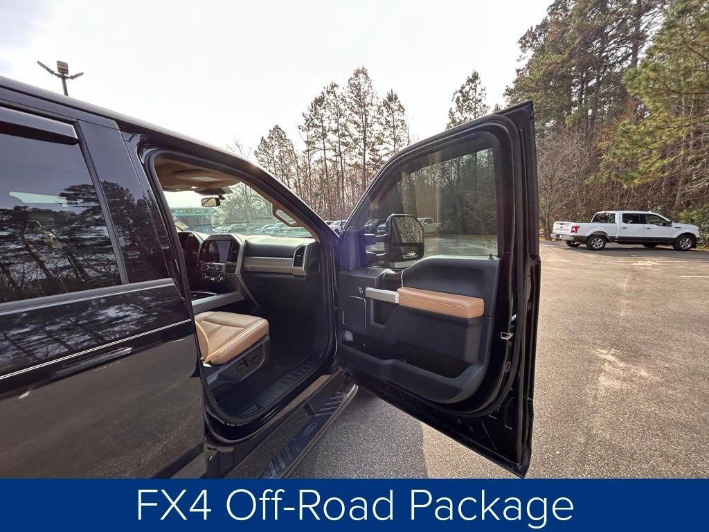 Ford F-250 SD XL Crew Cab 4WD 2022