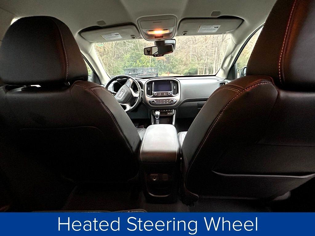 GMC Canyon Denali Crew Cab Long Box 4WD 2022